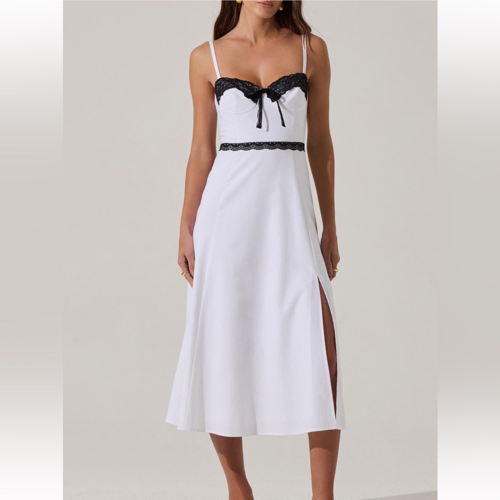 ASTR the Label Lace Contrast Bustier Dress